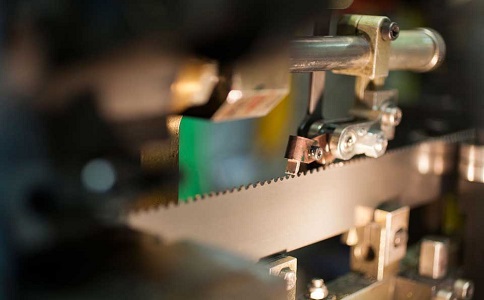 如何防止双金属带锯条发生开裂? 如何防止双金属带锯条发生开裂?